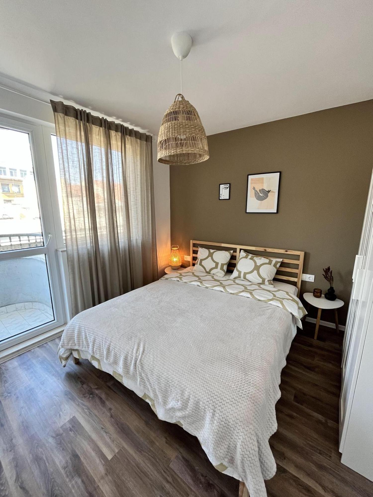 Central Cosy, Fully Renovated 2Bd Near The Cathedral Varna Ngoại thất bức ảnh